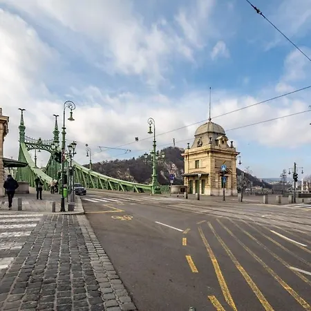Very Central - Cozy Stay Budapest Exterior photo
